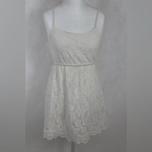 H&M White Lace Dress size 6